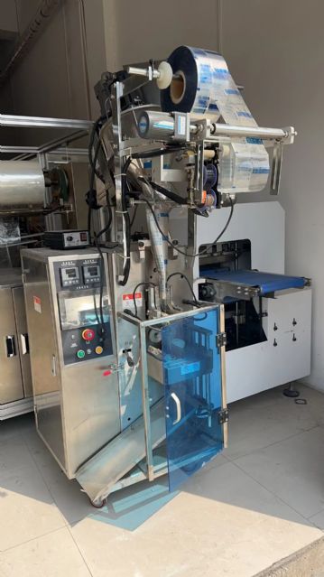 转让二手精品立式粉末自动包装机