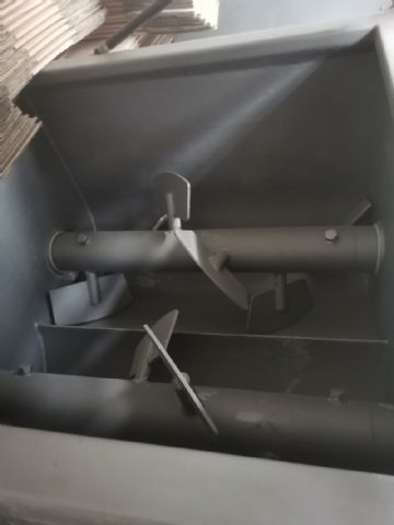 出售全新未用340升吉祥真空拌馅机