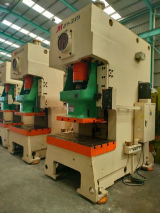 气动冲床多台出售