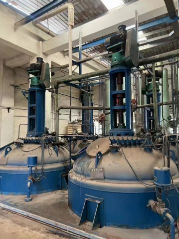 二手搪瓷反应釜16-18立方