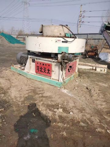 转让一台二手压块机