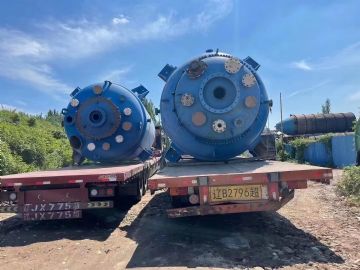 转让全新搪瓷反应釜3台 二手搪瓷反应釜没