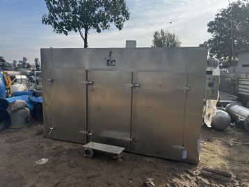 供应热风循环烘箱 三门六车烘箱 电加热烘