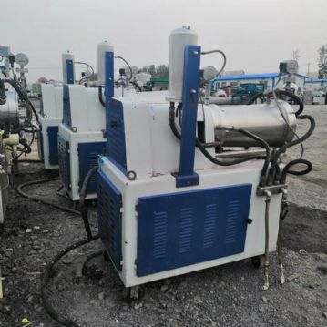 二手砂磨机出售，大量供应各种型号二手砂磨