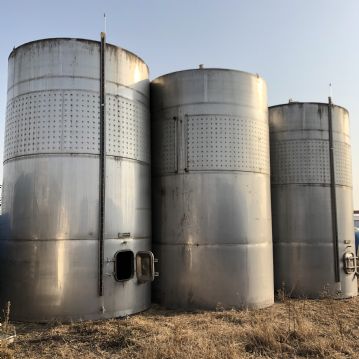 新到一批二手储罐 玻璃钢罐 发酵罐多台现