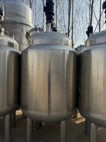 转让二手电加热搅拌罐 三台容积1000L