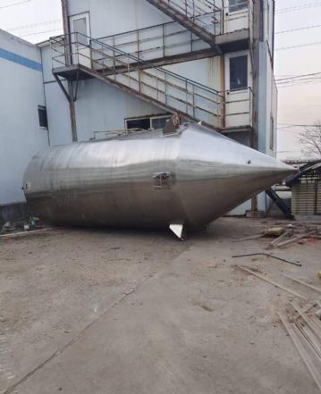 转让二手不锈钢搅拌罐 两台容积25立方内