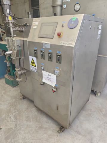 转让二手干法制粒机 两台15型深圳信宜特