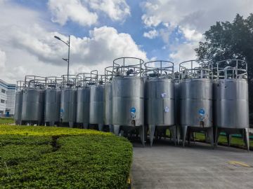 转让二手牛奶发酵罐 容积4吨6吨全不锈钢