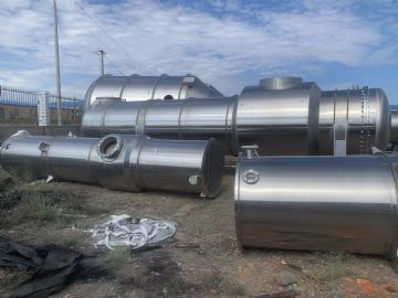 转让二手强制循环蒸发器 两套三效四体70