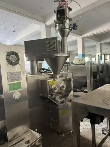 转让二手干法制粒机 一台LGC-200型