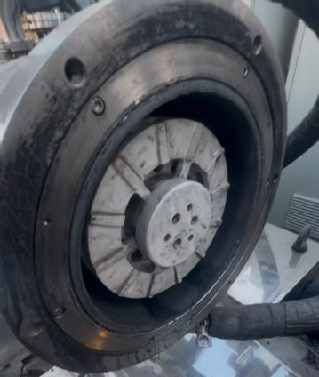 转让二手卧式砂磨机 一台容积30L不锈钢