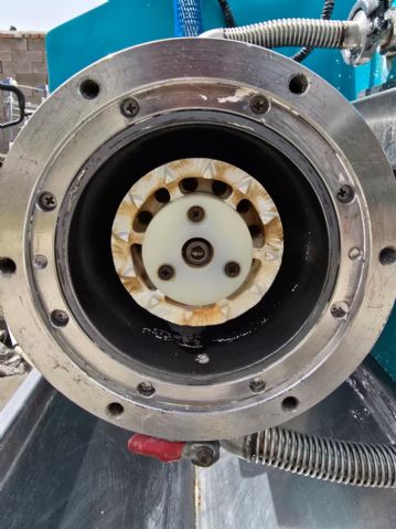 转让二手卧式砂磨机 一台容积3升卧式陶瓷