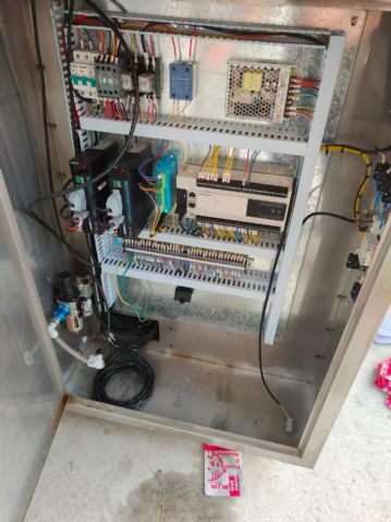 转让二手给袋式包装机 一台210型液体水