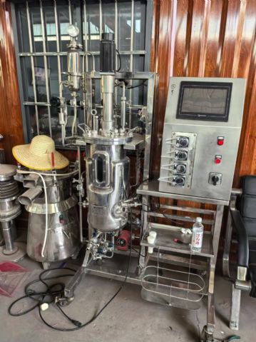 转让二手生物发酵罐 一台容积30升全自动
