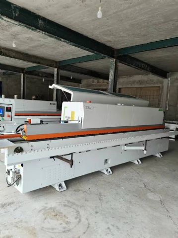 出售二手广东冷压机 3米台面 宽1.5米