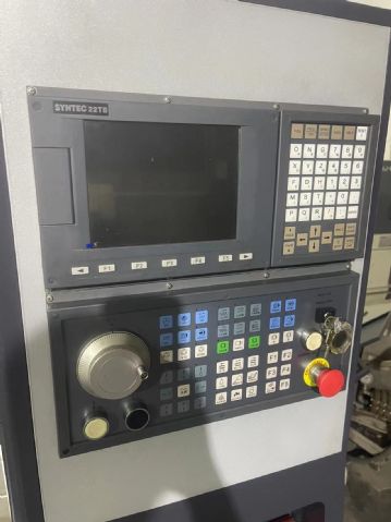 精品大连DL25M车床，10寸卡盘通孔1