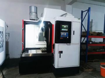 靓机工厂在位650精雕机新机买回来只打了