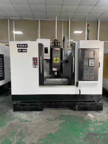 四头四轴精雕机，新代系统，镶石、电子烟行