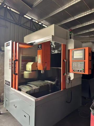 惊爆价精雕机，2台同款、联邦650、新代