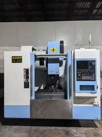 到货一台台湾兆群850加工中心三菱M80