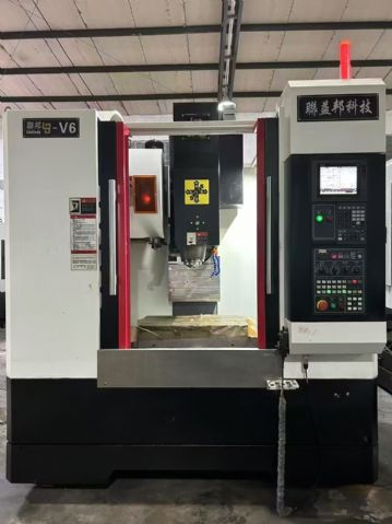 机况超好 联益邦V6加工中心，三菱M80