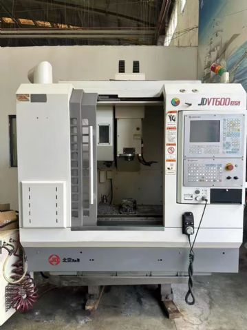 特价北京JDVT600精雕机，三轴线轨