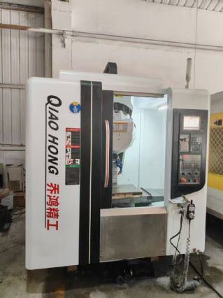 同款多台台群T-500S钻攻中心，三菱M