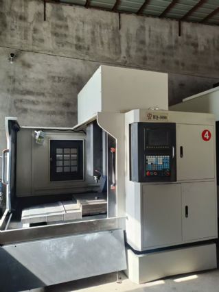 8080精雕机一台  新代21MA系统 