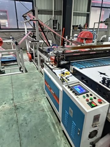 1米2创园全自动气泡膜制袋机低价出售