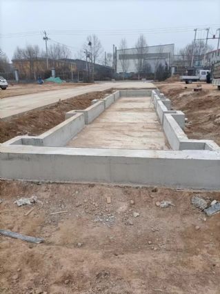 转让9成新18米100吨地磅