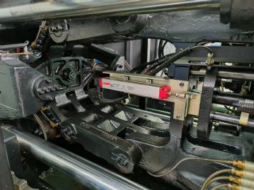 博创120吨伺服机二手注塑机