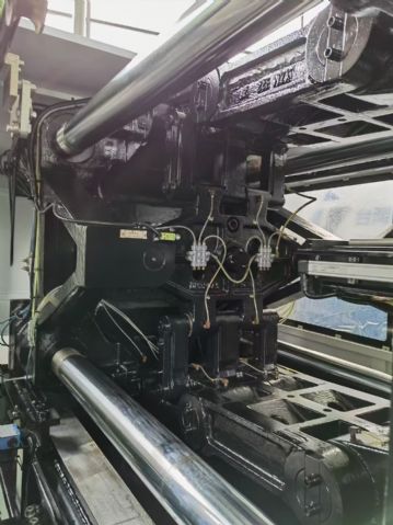 伊之密320A5S吨伺服机二手注塑机