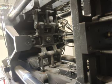 海天MA800吨伺服机，有油有斗二手注塑