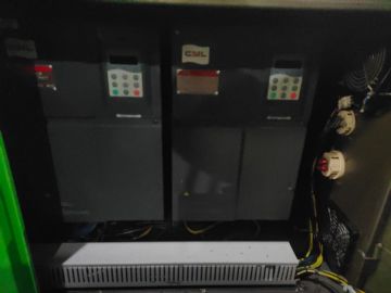 东华660吨伺服机二手注塑机