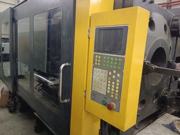 博创500吨伺服机二手注塑机