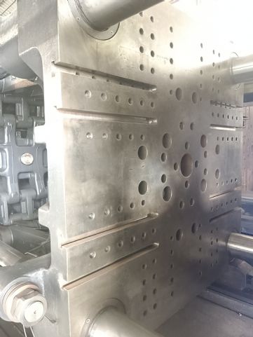 海天MA800吨伺服机二手注塑机