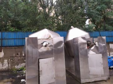 出售3000升双锥干燥机一批，二手搪瓷不