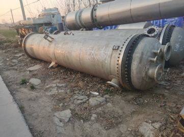 低价出售一根350平方钛材冷凝器