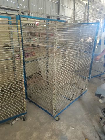 转让二手丝印机，斜臂丝印机，uv光固机，