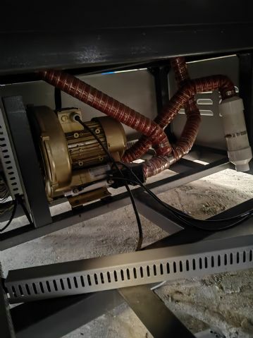 几乎全新二手大台面斜臂丝印机100*13