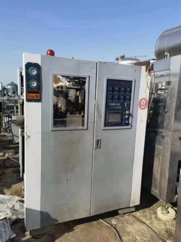 转让二手辽阳吹易一出二吹瓶机，*可吹两是