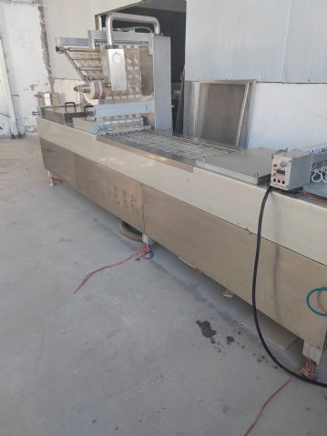 转让九五新420拉伸膜真空包装机，几乎没