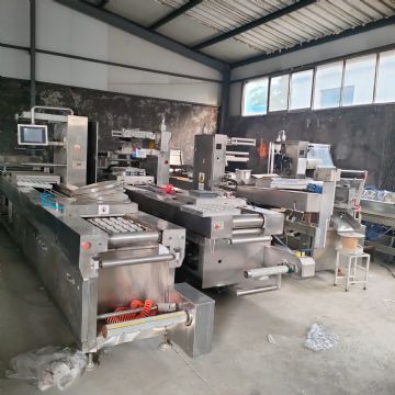 转让二手520拉伸膜真空包装机，模具加工