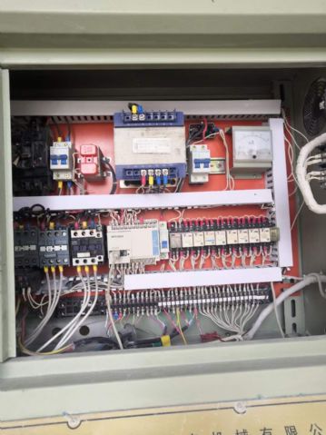 200吨密胺产品橡硅胶成型热压机硫化机油