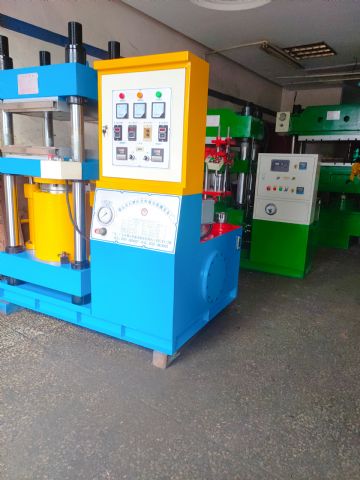 100吨平板硫化机转让