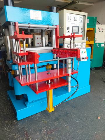 200吨二手硫化机转让