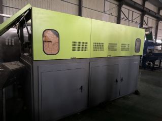 转让9成新腾跃一出四全自动吹瓶机，矿泉水