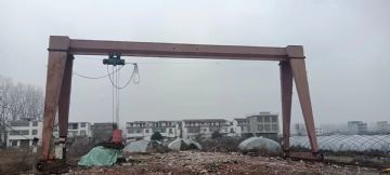转让10吨跨度20米包厢龙门吊