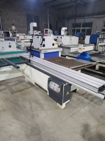 二手90度推台锯转让